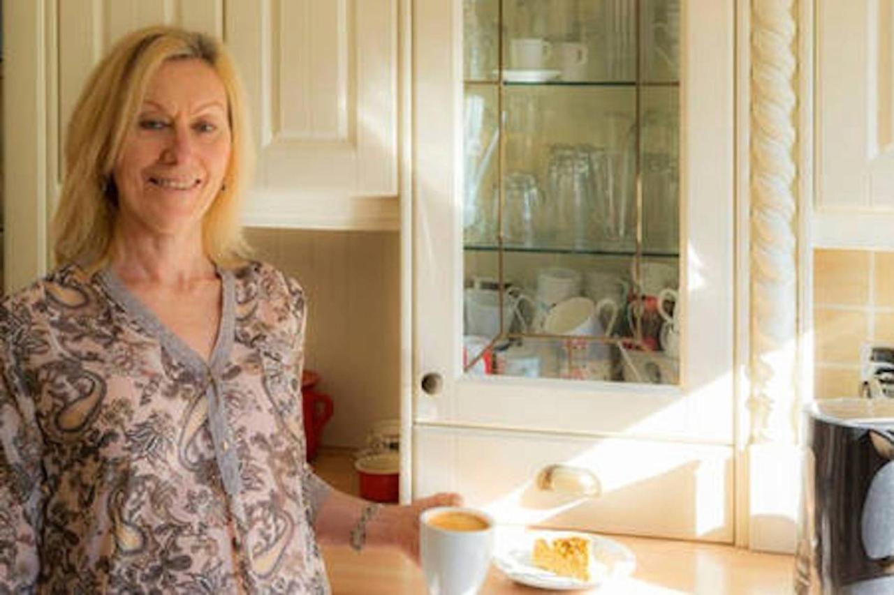Endearing Edwardian House In Quaint Deal, Kent エクステリア 写真