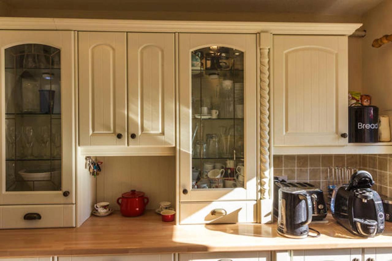 Endearing Edwardian House In Quaint Deal, Kent エクステリア 写真