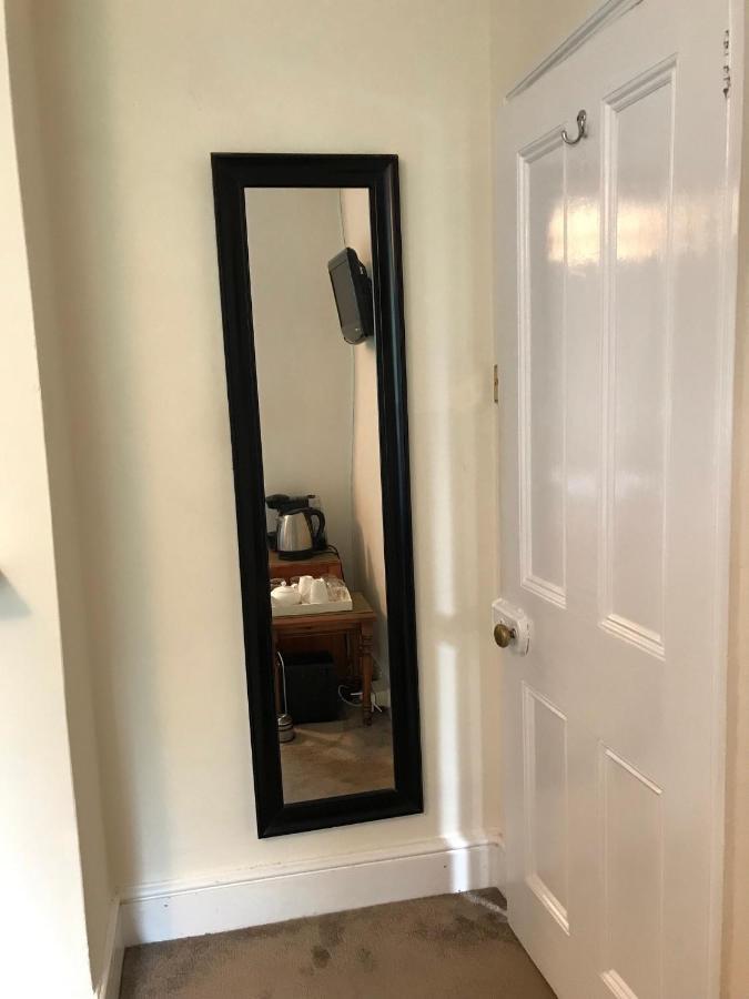 Endearing Edwardian House In Quaint Deal, Kent エクステリア 写真